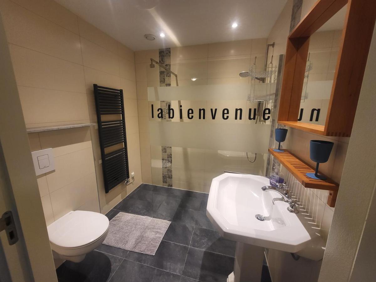 Heerlijk Appartement 'La Bienvenue' In Venlo, Limburg Exterior foto